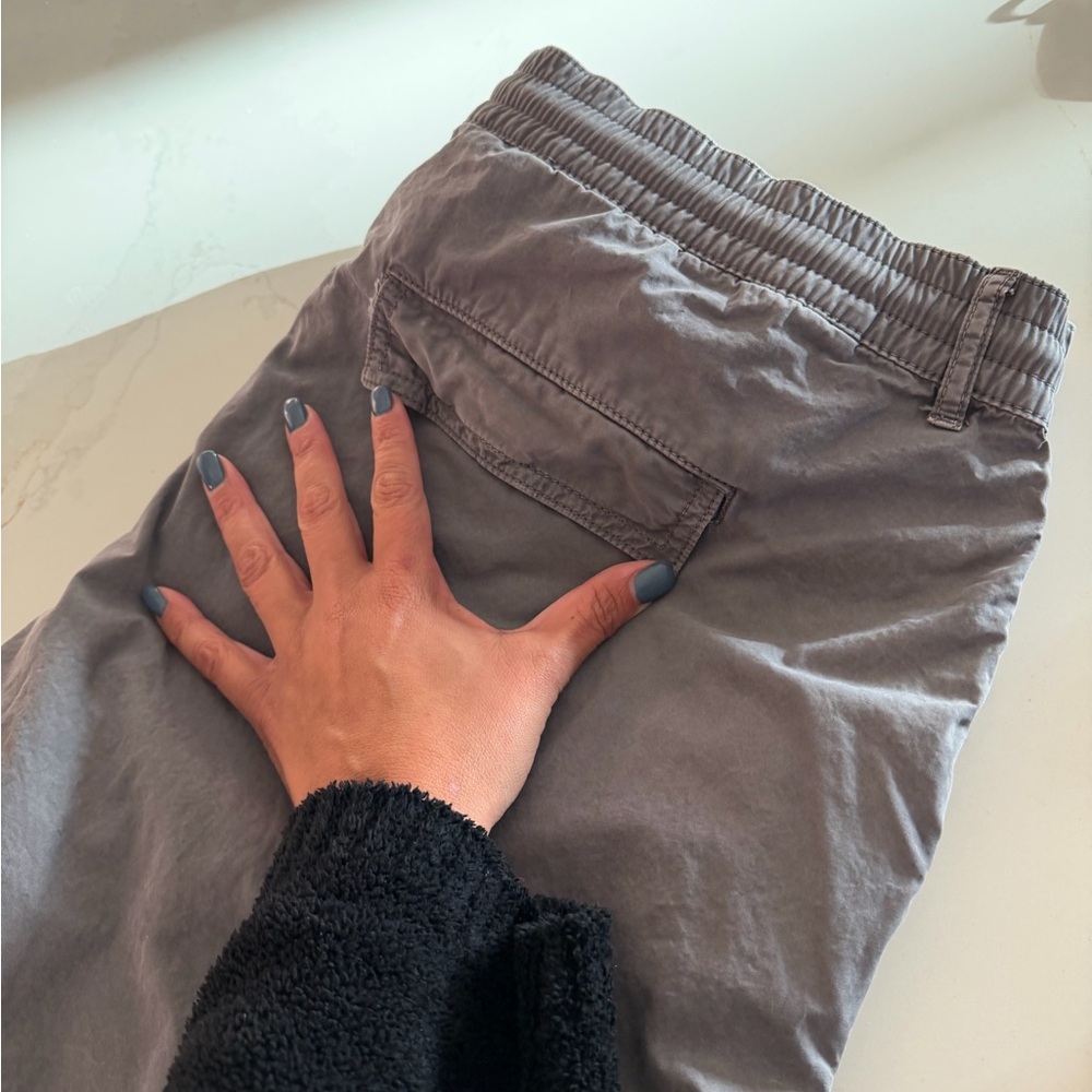 Kith Men's Cargo Shorts in Gray - Picture 3 of 4